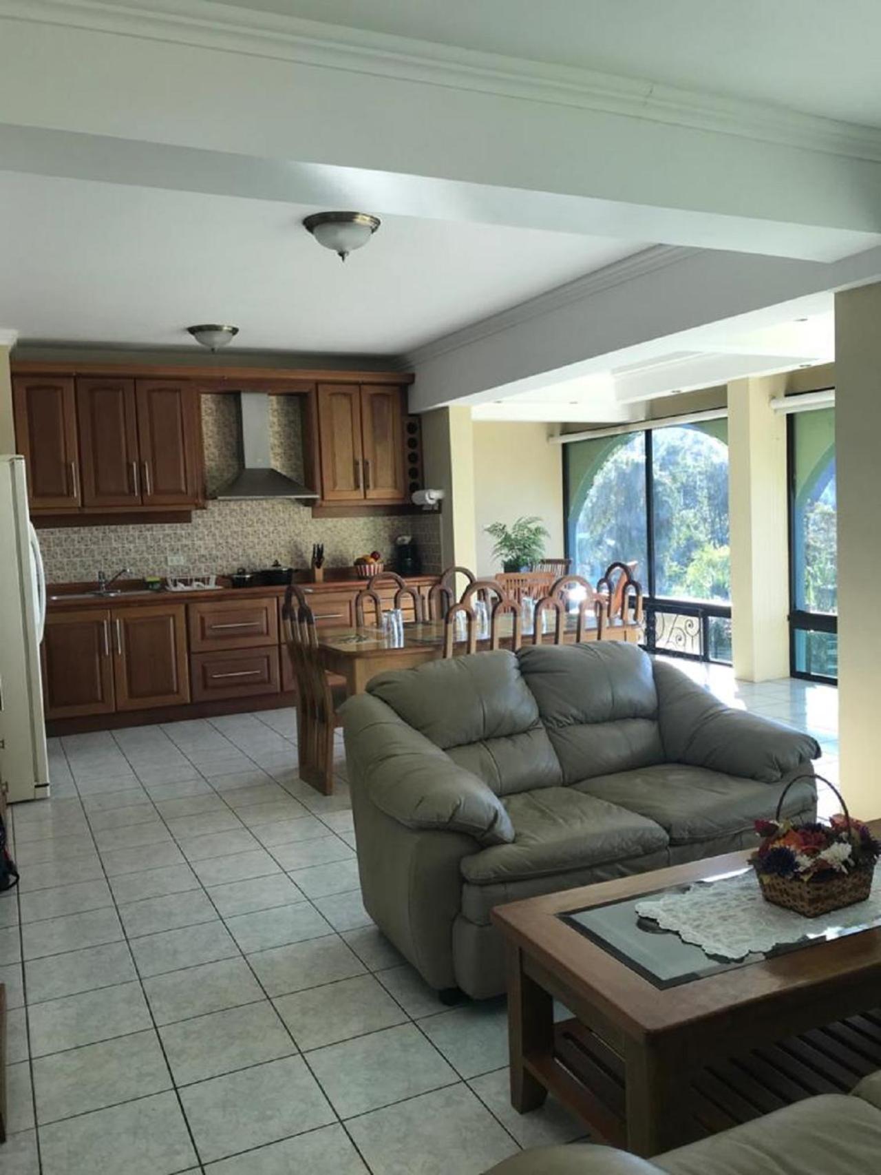 Apartamento Torres De Atitlan Panajachel Exterior photo