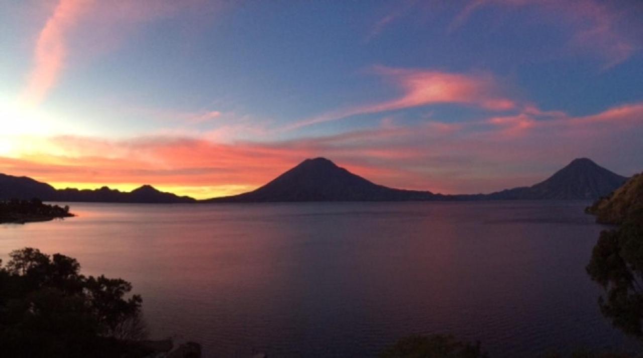 Apartamento Torres De Atitlan Panajachel Exterior photo